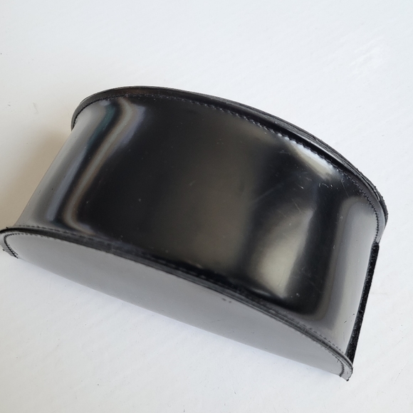 Marc by Marc Jacobs Large Sunglasses Case - Picture 3 of 10